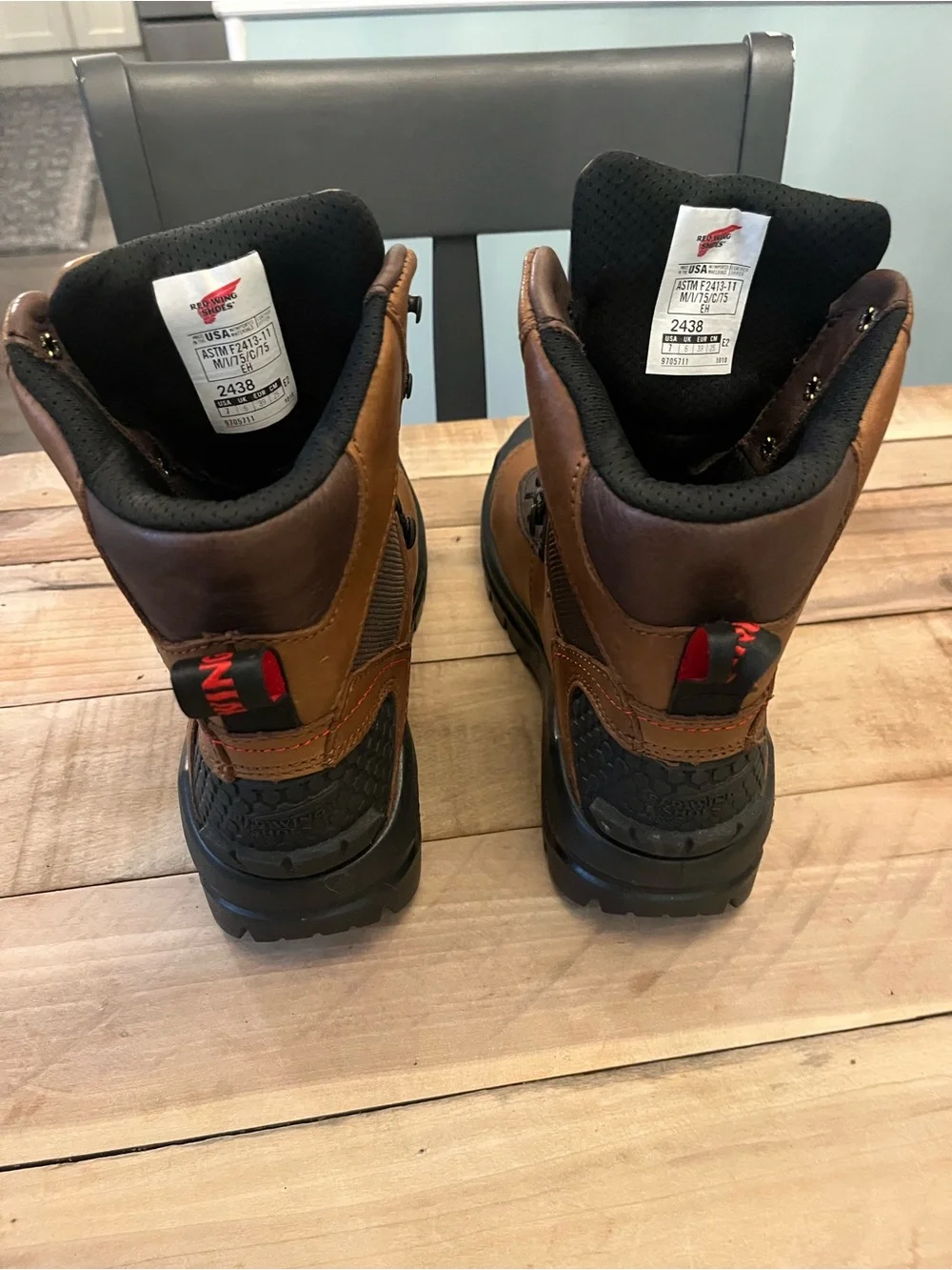 Red Wing 2438 Men’s Brown Leather Waterproof Work Boots Size 7